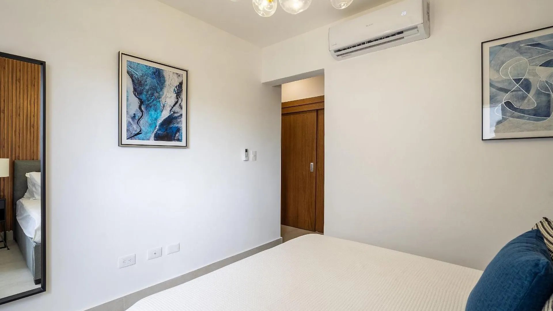 Splendid-Kingbed-3Br-Pool-Ac-Modern-Wifi-Yellowkey Santo Domingo
