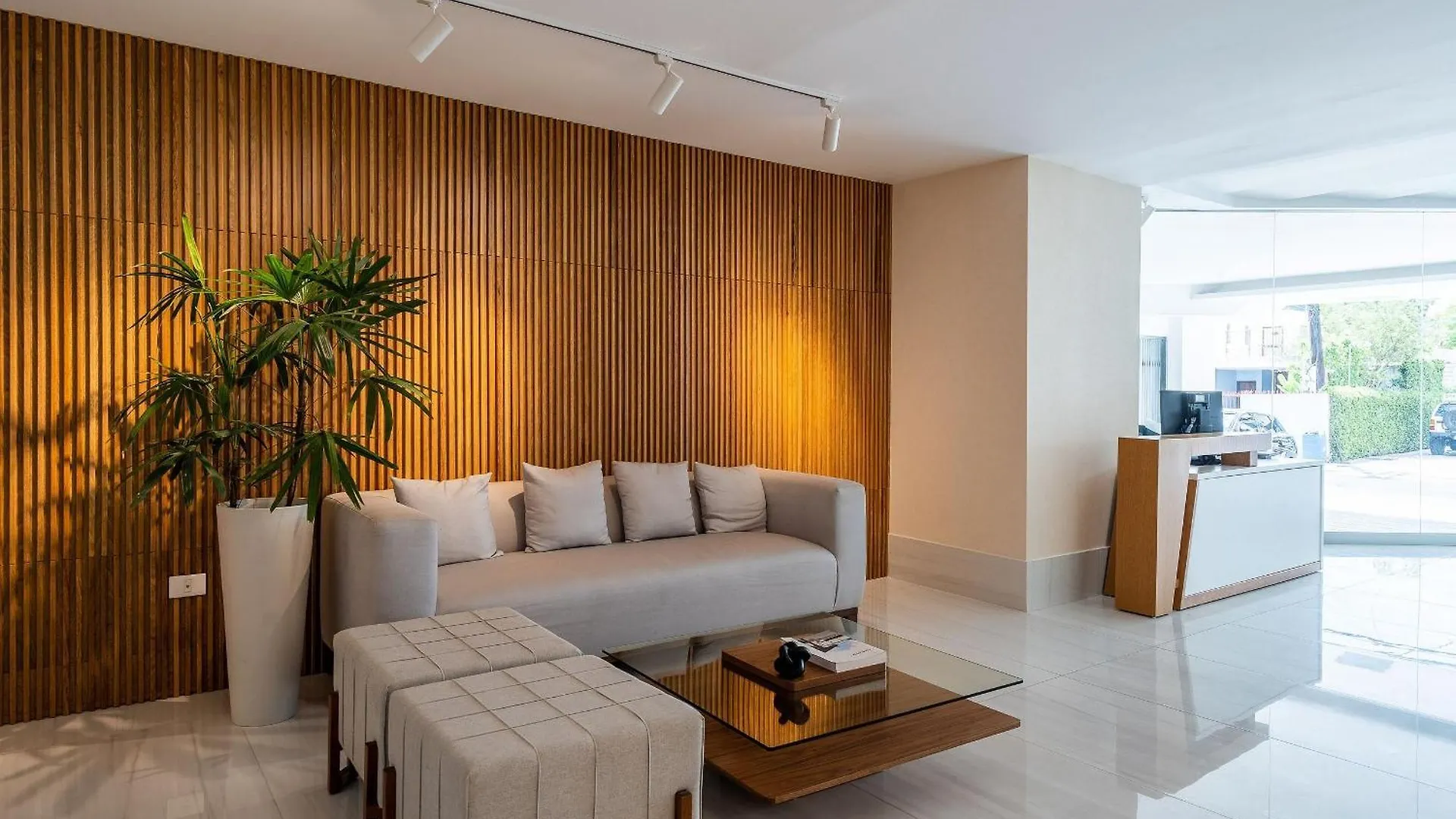 Splendid-Kingbed-3Br-Pool-Ac-Modern-Wifi-Yellowkey Santo Domingo